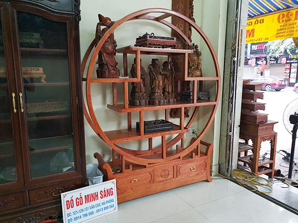 Kệ bày đồ tròn rích rắc gỗ Hương Đá